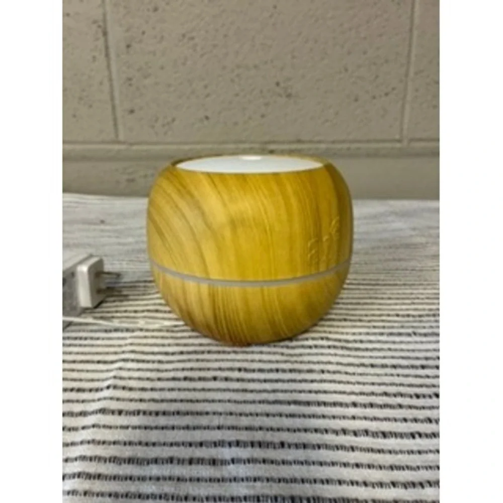 ArtNaturals Aroma Diffuser Wood Grain Ultrasonic Cool Mist Humidifier ANNA-0204